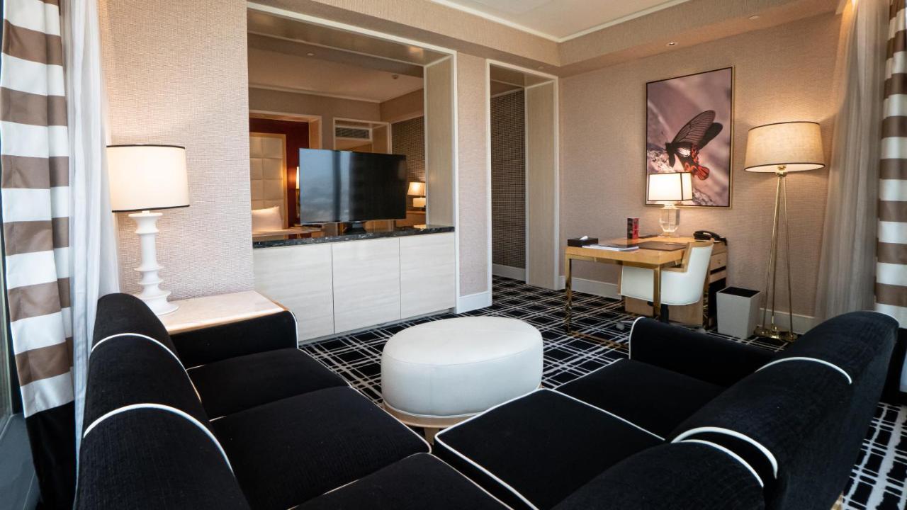 The Lin Hotel Taichung Exterior foto A suite at the Mandarin Oriental, New York
