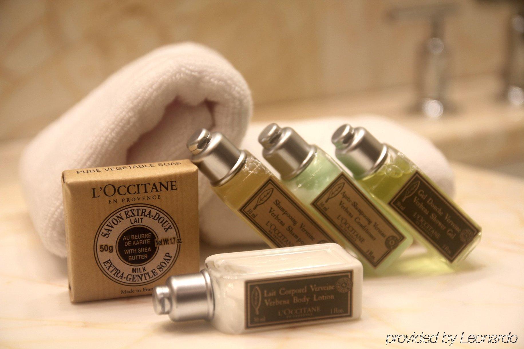The Lin Hotel Taichung Exterior foto L'OCCITANE products